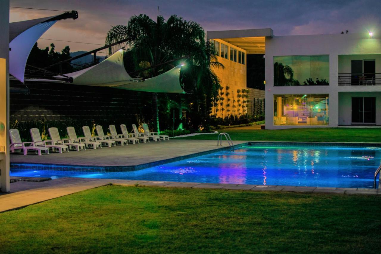 Hotel Aquetzalli ココヨック エクステリア 写真